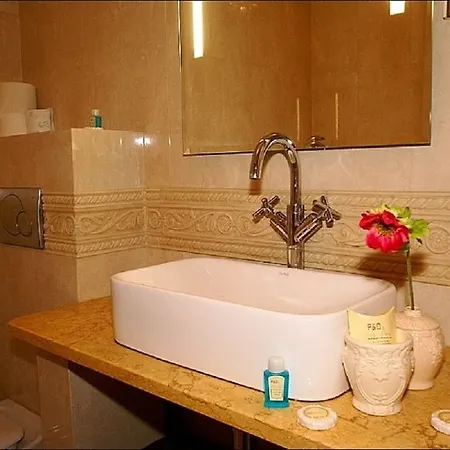 P&o Arkadia 6 Apartment